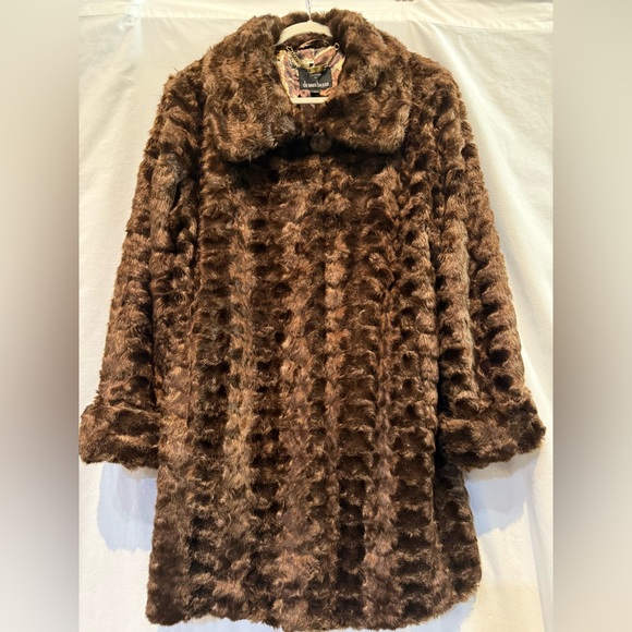 NWOT - Dennis by Dennis Basso Espresso Textured Faux Fur Coat - Picture 1 of 8